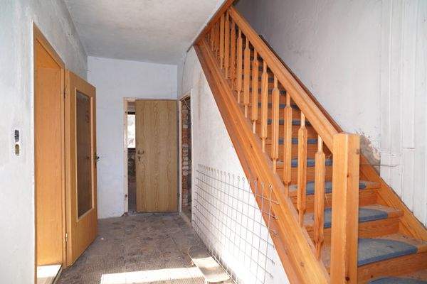 7 - Eingangsbereich.JPG