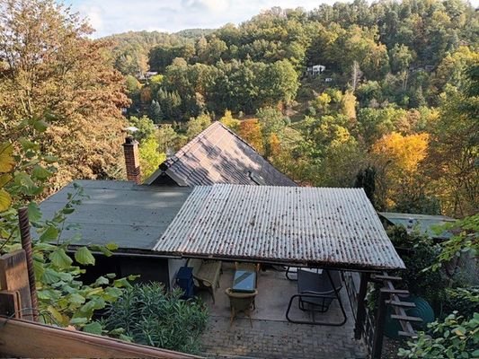 überdachte Terrasse