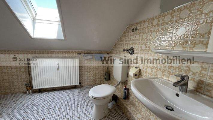 Badezimmer Wohnung DG