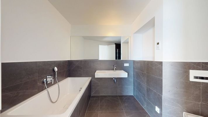 Bad En-Suite Ansicht I