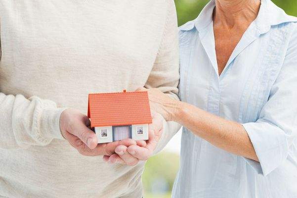 Häuschen im Grünen_Schelkmann Immobilien