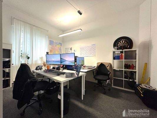 Büro 1. OG