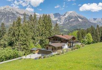 KITZIMMO-Luxusvilla mit Kaiserblick in Alleinlage kaufen - Immobilien Scheffau.