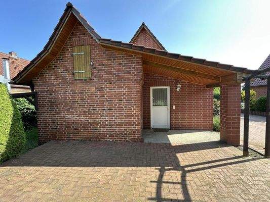 ca. 15 m² große Terrasse in sonniger süd-west Ausrichtung