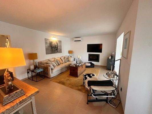 2605c4df-12b4-4c91-8669-5bcfc366c77d