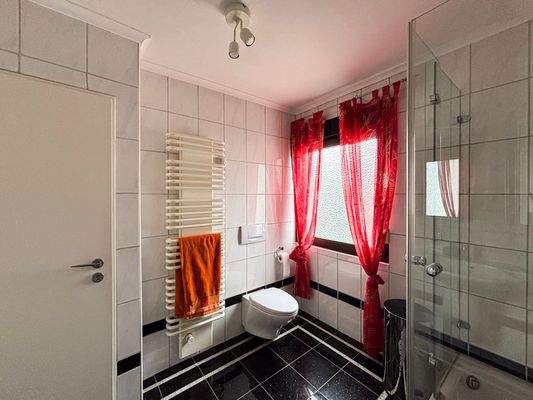 Badezimmer 2