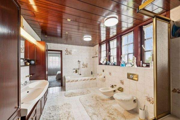 Badezimmer - Großzügig & stillvoll