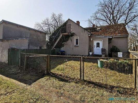 Zufahrt auf das Grundstück