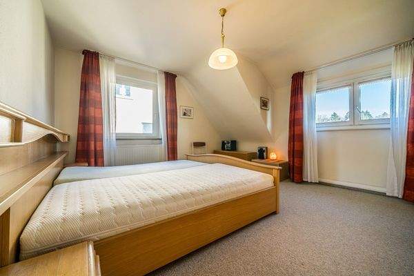 großes Schlafzimmer