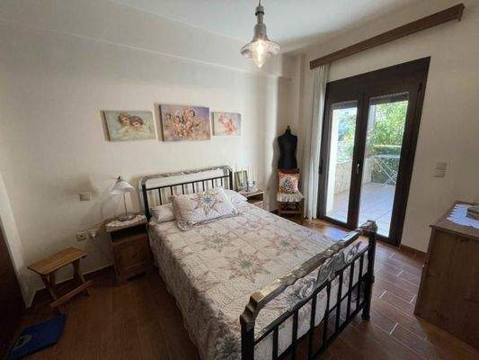 Kreta, Mixorrouma: Geräumige Villa mit separatem Gästeapartment zu verkaufen