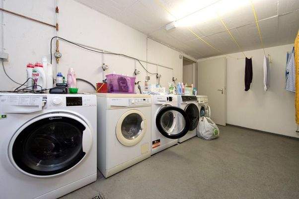 gemeinschaftliche Waschküche