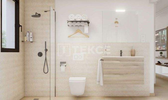 Villas Featuring Pools and Gardens in San Juan Alicante