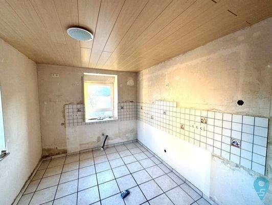 Innenansicht-Heimweiler-EG-Wohnung-Küche