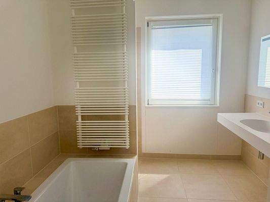 Master - Bad inkl. Dusche