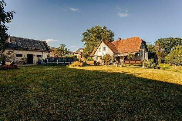 Kex1vCb1H9OdaUSJIQRK