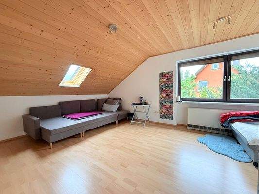 Wohnung 1 Dachgeschoss