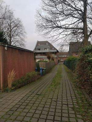 Garagenhof Bild 1.jpg