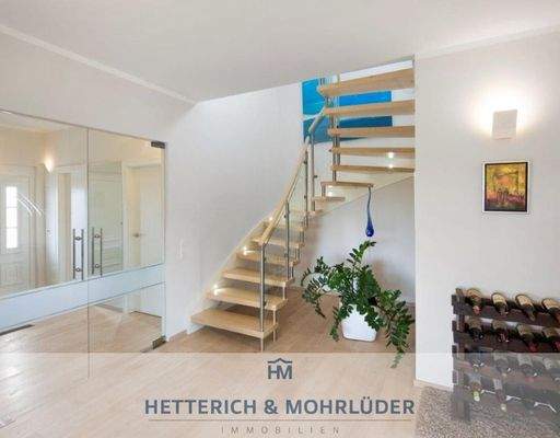 Flur im Windfang und Treppenhaus