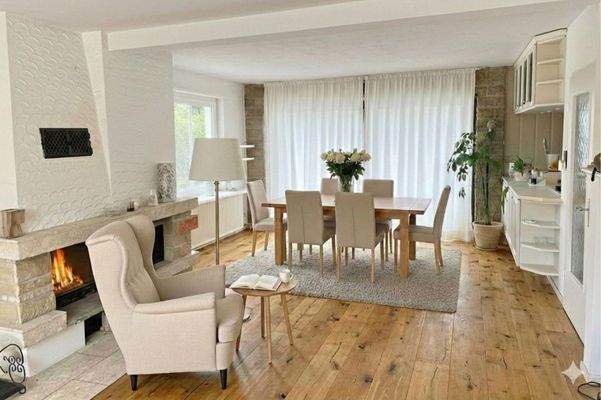 Wohnen/ Essen (eingerichtet)