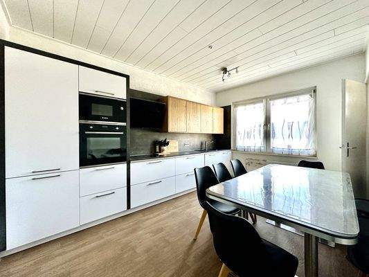 Neue Küche inkl.