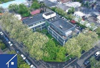 Schulungs-und-Verwaltungsgebäude