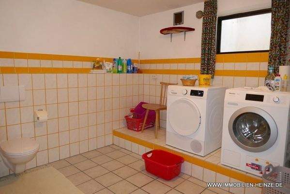 KG - Hauswirtschaftsraum und WC