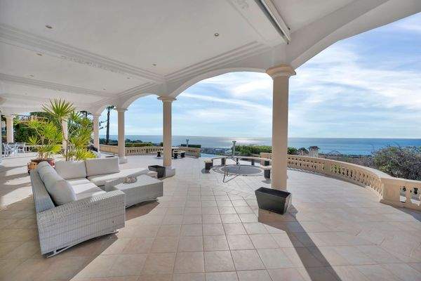 Living area in cobered terrace in villa in Costa d'en Blanes 2