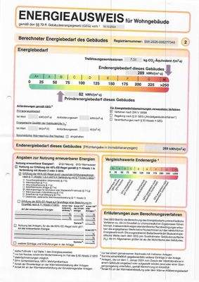Energieausweis Wohn- und Geschäftshaus Wilhelm-Stahl-Straße_0002.jpg