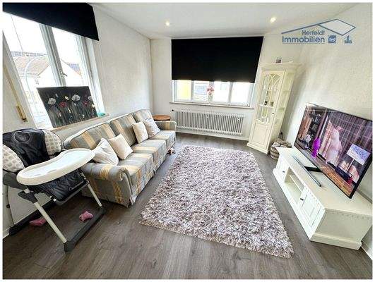 Großzügiges Wohnzimmer