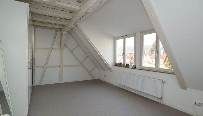 Kinder-/ Arbeitszimmer DG