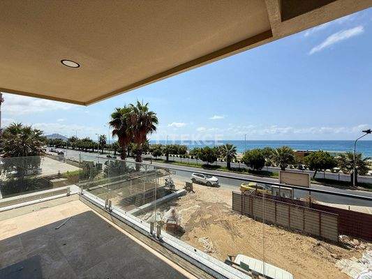 Beachfront Property in a Rich Featured Complex in Alanya