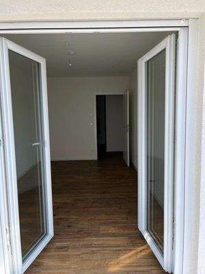 Schlafzimmer Blick aus Balkon