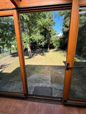 Gartenblick aus dem Wintergarten