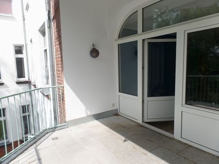 KASSBERG--11m² LOGGIA IN SÜDAUSRICHTUNG--WOHNKÜCHE---PKW STELLPLATZ IM INNENHOF--!!