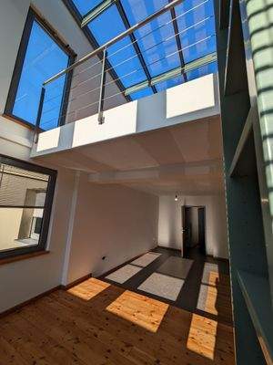 Zimmer mit Übergang ins 2. OG 