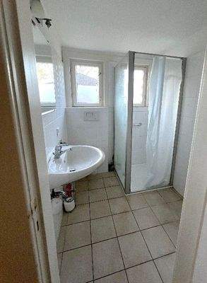 Duschbad im 1. OG