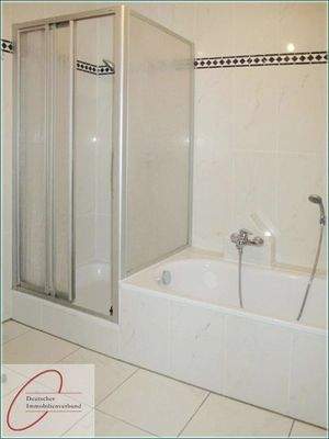 Vollbad, Wanne, Dusche.JPG