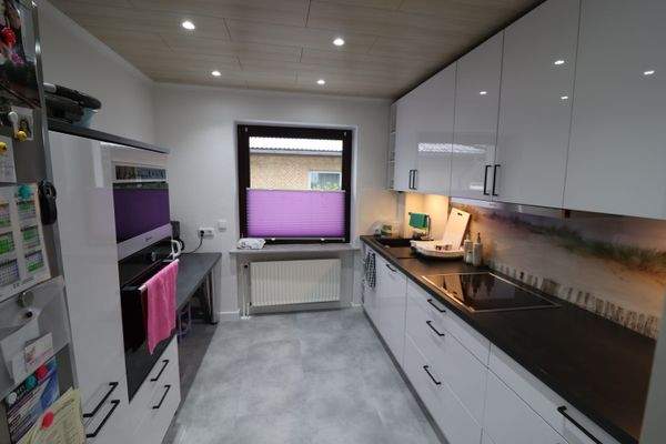 Küche Erdgeschoss.JPG