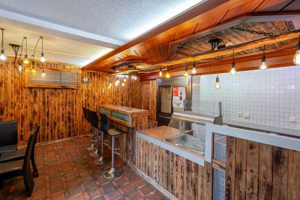 Imbiss-/Verkaufsbereich