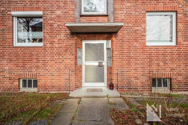 Hauseingangstür Wohnhaus