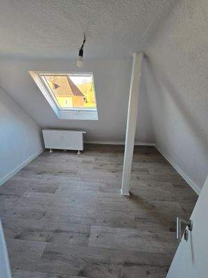 MS 8, DG, Zimmer 3, Bild 2.jpg