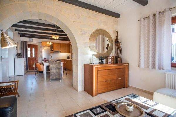 Kreta, Kolymvari: Villa mit Meer- und Bergblick und unabhängigem Apartment zu verkaufen