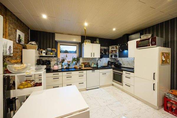 Haupthaus, OG: Küche