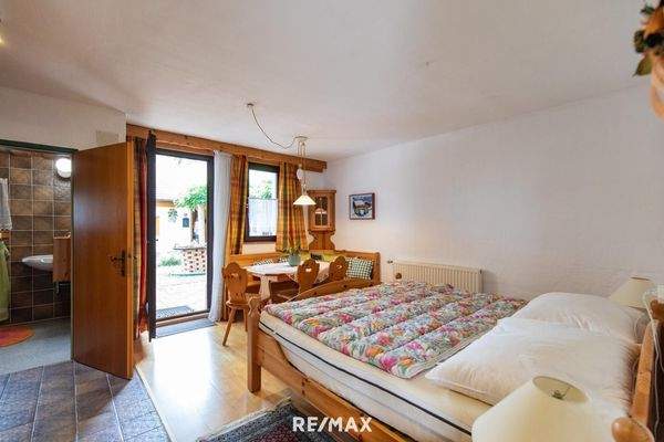 Landhaus Weiden/See, Zimmer imUG mit Du/WC