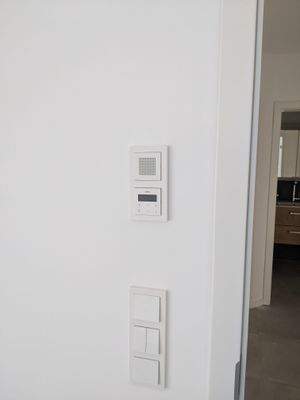 Eingebautes Radio in der Küche.jpg