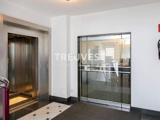 TREUVEST Büro mieten Düsseldorf-01