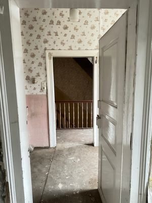 Blick aus Zimmer in das Treppenhaus.jpeg