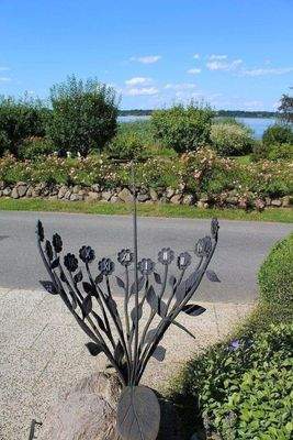 Die Sonnenuhr zählt die schönen Stunden