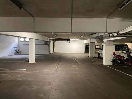 Tiefgarage (5)