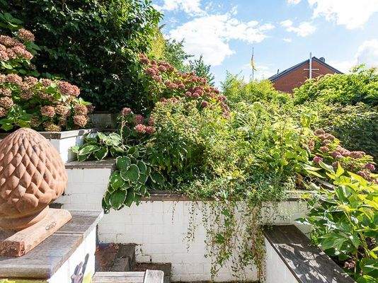 Hochwertige Bepflanzung